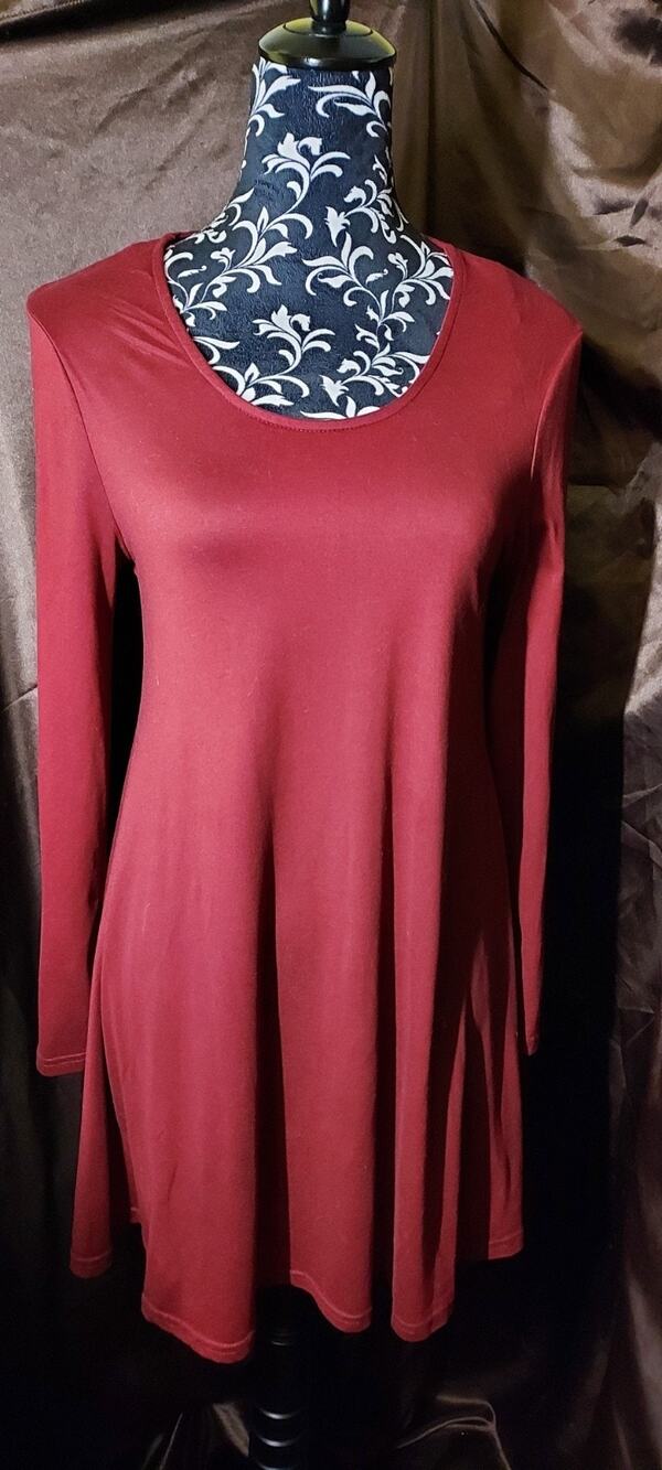 Rue 21 Long Sleeve Red Midi Dress Size Small